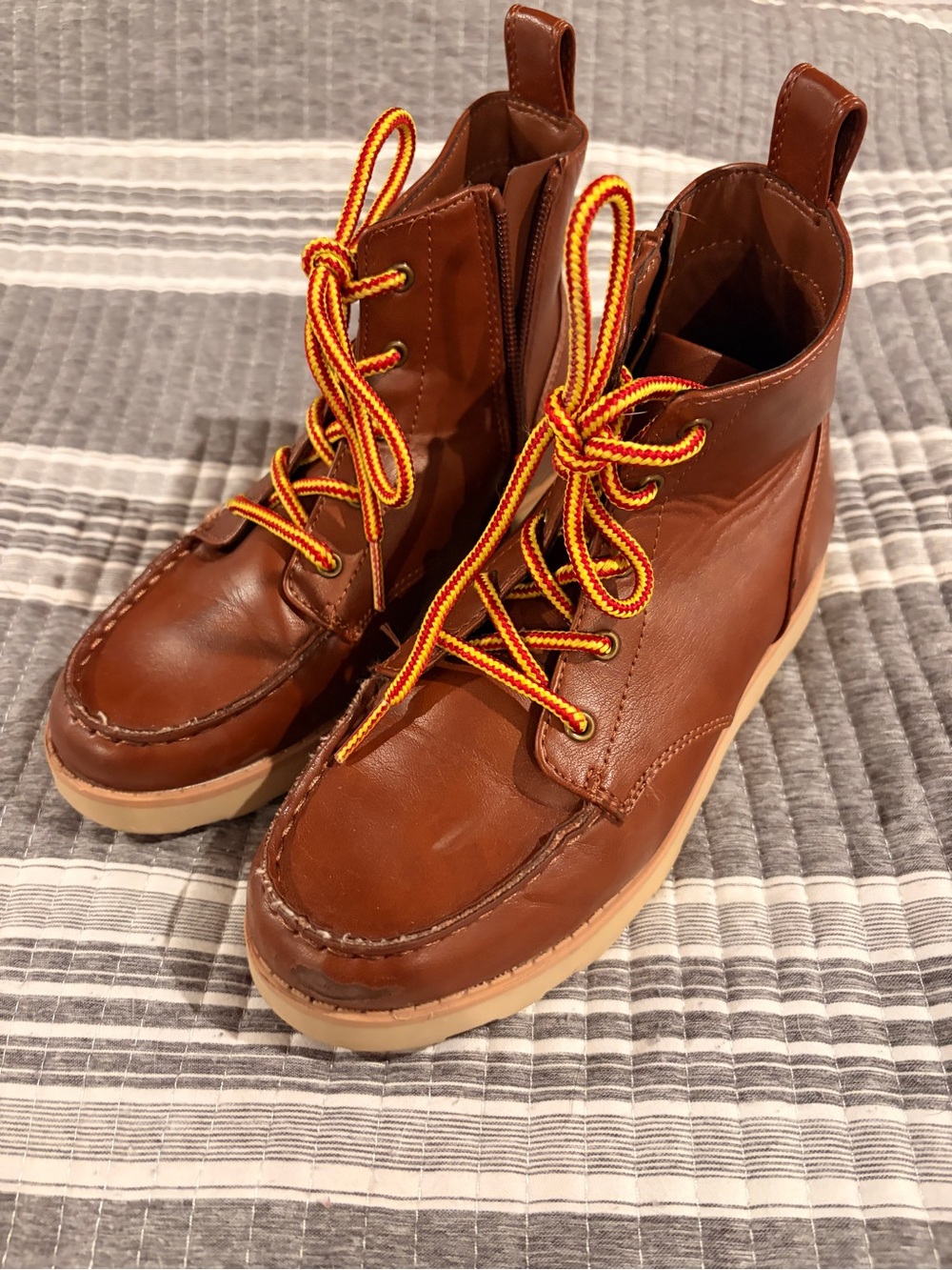 Cat & Jack Brown Size 2 Leather Kids' Boots with Yellow-Red Laces